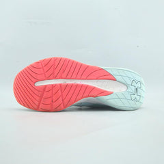 CHARGED BREATHE LACE TR