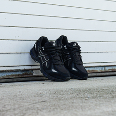 Mens Asics Gel K-1011 (Black/Silver)