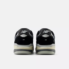 New Balance Numeric 933 WIDE Andrew Reynolds Black / Eclipse Shoes
