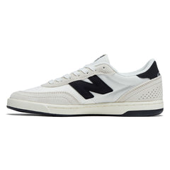 New Balance 440 V2 Shoes - Sea Salt/Black