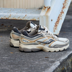 Mens Saucony ProGrid Omni 9 (Gold)