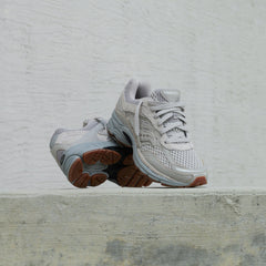 Mens Saucony ProGrid Omni 9 (Crafted Grey)