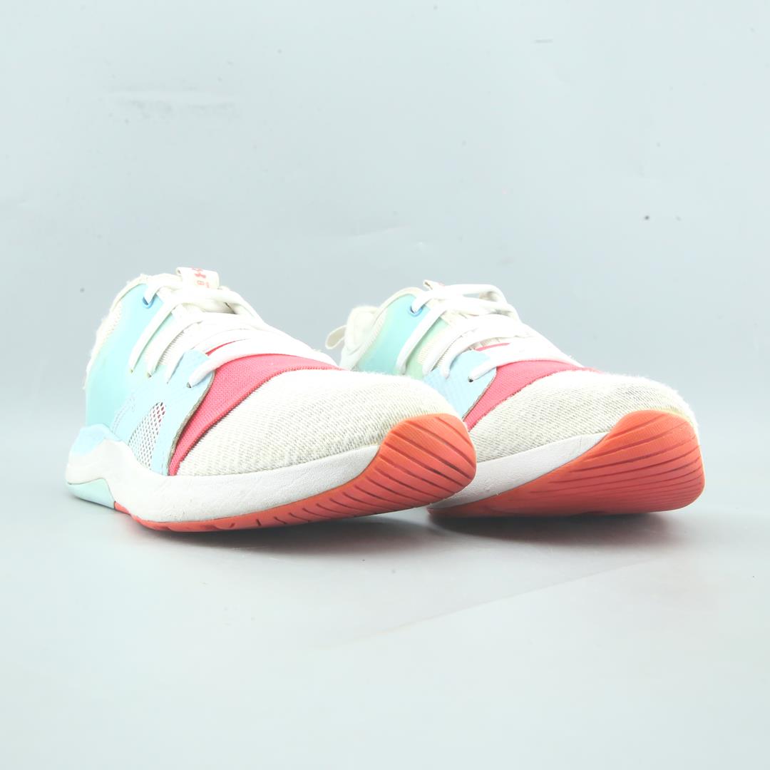 CHARGED BREATHE LACE TR